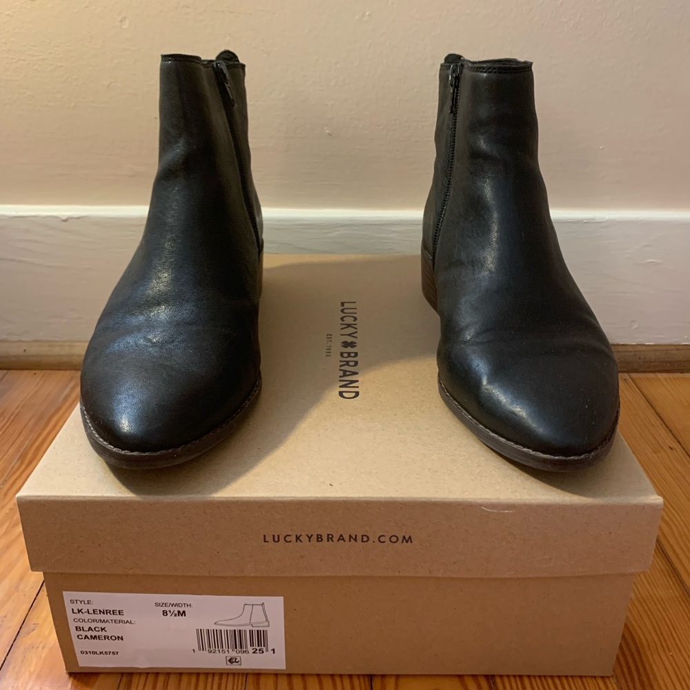 Lucky Brand Black Cameron 8 1/2